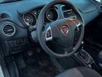Gebraucht Fiat Punto 69 PS (50 kW) 2016 Weiß Kleinwagen