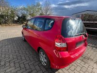 Gebraucht Honda Jazz 78 PS (57 kW) 2005 Rot Kleinwagen