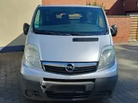 Gebraucht Opel Vivaro 90 PS (66 kW) 2008 Silber Van / Kleinbus