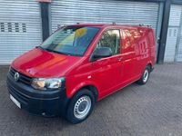 Gebraucht VW T5 140 PS (102 kW) 2015 Rot Van