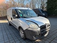 Gebraucht Fiat Doblò 90 PS (66 kW) 2012 Silber Van / Kleinbus