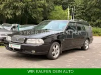 Gebraucht Volvo V70 140 PS (102 kW) 2000 Schwarz Kombi