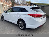 Gebraucht Hyundai i40 116 PS (85 kW) 2015 Weiß Limousine