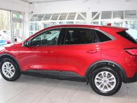 Gebraucht Ford Kuga Titanium 224 PS (164 kW) 2022 Rot SUV