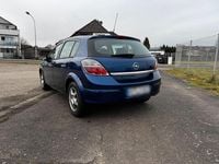 Gebraucht Opel Astra 90 PS (66 kW) 2009 Blau Limousine