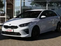 Gebraucht Kia Ceed Edition 7 140 PS (102 kW) 2019 Carraraweiß Kleinwagen
