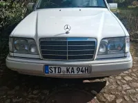 Brugt Mercedes E280 193 HK (141 kW) 1993 Hvid Sedan