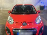 Gebraucht Citroën C1 Exclusive 50 PS (36 kW) 2013 Rot Kleinwagen