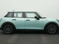 Gebraucht Mini Cooper S Classic 204 PS (150 kW) 2025 Grün Kleinwagen