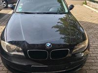 Gebraucht BMW 116 116 PS (85 kW) 2009 Schwarz Kleinwagen