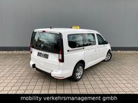 Gebraucht VW Caddy Maxi 122 PS (89 kW) 2022 Weiß Van / Kleinbus