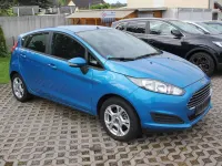 Gebraucht Ford Fiesta SYNC Edition 101 PS (74 kW) 2013 Arubablau metallic Kleinwagen