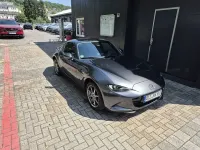 Neu Mazda MX5 Exclusive-Line 132 PS (97 kW) 2026 Grau Cabrio