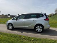 Gebraucht Opel Zafira Edition 170 PS (125 kW) 2017 Silber Van / Kleinbus