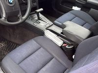Second-hand BMW 320 150 CP (110 kW) 1994 Negru Cabrio