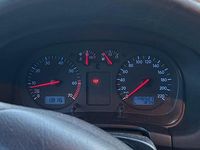 Second-hand VW Golf 75 CP (55 kW) 2003 Albastru Coupe