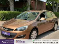 Gebraucht Opel Astra Selection 101 PS (74 kW) 2015 Braun Kleinwagen