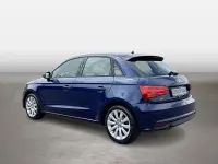 Gebraucht Audi A1 Sportback Basis 95 PS (69 kW) 2015 Blau Kleinwagen