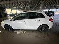 Gebraucht Citroën C4 95 PS (69 kW) 2012 Weiß Kleinwagen
