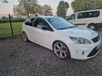 Gebraucht Ford Focus ST 101 PS (74 kW) 2010 Weiß Limousine