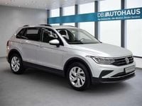 Gebraucht VW Tiguan Life 150 PS (110 kW) 2023 Silber SUV