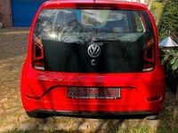 Gebraucht VW up! 60 PS (44 kW) 2018 Rot Kleinwagen