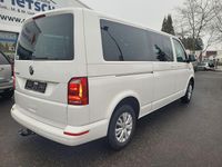 Gebraucht VW Caravelle 150 PS (110 kW) 2019 Weiß Van / Kleinbus