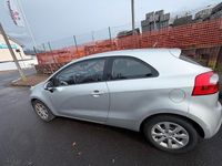 Gebraucht Kia Rio Edition 7 86 PS (63 kW) 2013 Grau Coupé