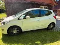 Gebraucht Hyundai ix20 90 PS (66 kW) 2012 Weiß Kleinwagen