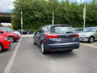 Gebraucht Ford Focus 105 PS (77 kW) 2012 Grau Limousine