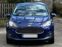 Gebraucht Ford Fiesta 101 PS (74 kW) 2014 Blau Kleinwagen