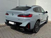 Gebraucht BMW X4 Efficient Dynamics 245 PS (180 kW) 2025 M brooklyn grau metallic SUV
