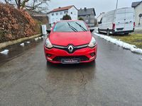 Gebraucht Renault Clio IV LIMITED 73 PS (53 kW) 2017 Gold Limousine