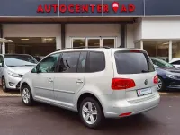 Gebraucht VW Touran 105 PS (77 kW) 2014 Gold Van / Kleinbus