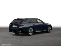 Gebraucht BMW i5 M Sport 250 kW (340 PS) 2025 Schwarz Kombi