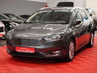 Gebraucht Ford Focus Titanium 125 PS (91 kW) 2017 Silber Kombi