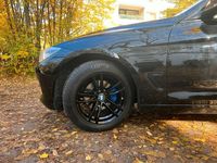 Gebraucht BMW 318 Gran Turismo 143 PS (105 kW) 2014 Schwarz Limousine