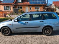 Second-hand Ford Focus 115 CP (84 kW) 2004 Albastru Break