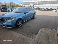 Gebraucht Mercedes E350 AMG 265 PS (194 kW) 2011 Blau Limousine