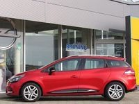 Gebraucht Renault Clio IV LIMITED 90 PS (66 kW) 2019 Rot Limousine