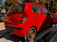Gebraucht Hyundai i10 67 PS (49 kW) 2009 Rot Kleinwagen