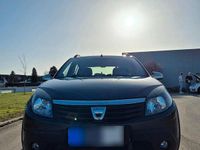 Gebraucht Dacia Sandero Stepway 85 PS (62 kW) 2012 Grau Limousine