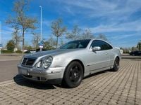 Gebraucht Mercedes CLK230 197 PS (144 kW) 2002 Grau Coupé