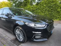 Gebraucht Ford Mondeo Titanium 140 PS (102 kW) 2022 Schwarz Limousine