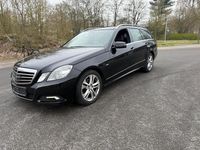Gebraucht Mercedes E220 170 PS (125 kW) 2010 Schwarz Kombi