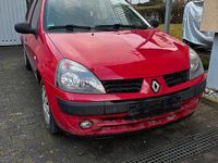 Gebraucht Renault Clio II 82 PS (60 kW) 2004 Rot Kleinwagen