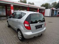 Gebraucht Mercedes A150 95 PS (69 kW) 2009 Silber Limousine
