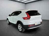 Gebraucht Volvo XC40 Core 163 PS (119 kW) 2024 Weiß SUV