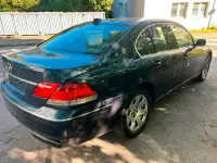 Gebraucht BMW 750 367 PS (269 kW) 2006 Blau Limousine