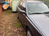 Gebraucht Volvo V40 116 PS (85 kW) 2001 Grau Kombi